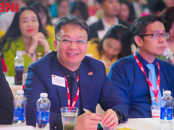 Nguyễn Minh Tiền tại hội nghị cộng đồng BNI